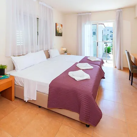 Aurora - 100m From Pernera * Protaras